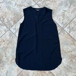 Vince Silk Split V-Neck Sleeveless Tunic Blouse Top Women’s M Medium Black Sheer